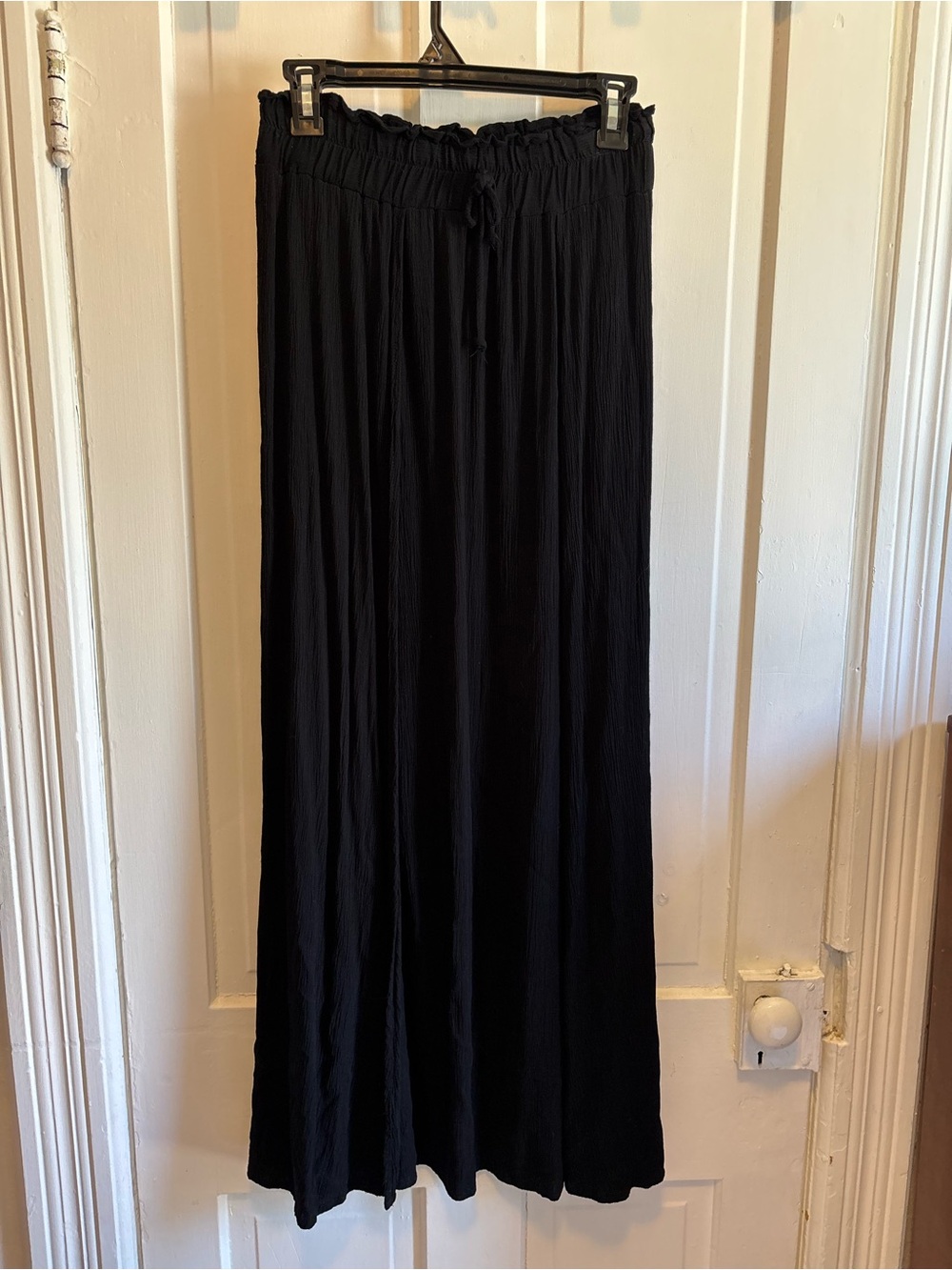 Sozy Black Gauze Size Medium Double Leg Slit Maxi Skirt